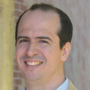 Dr. Pedro Gallardo
